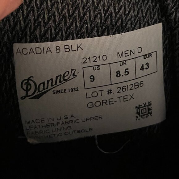 Danner Acadia 8" Tactical Boots - Size 9 - Picture 9 of 9